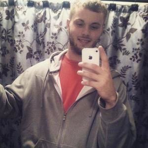 Meet your Posher, Aaron